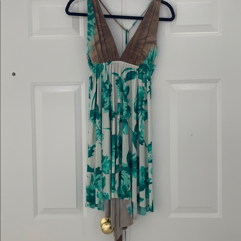 Beautiful vacation dress!